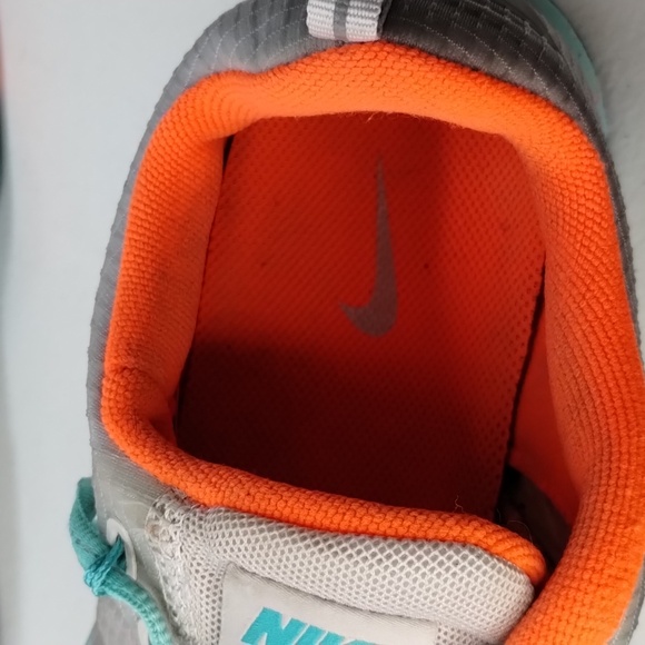 Nike Womens Lunar Cross Element size 10 653528-004 Gray Running Shoes Sneakers - Picture 11 of 13